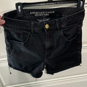 American Eagle Hi Rise Shortie
